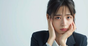 「お酒を飲んだ後に落ち込んでしまう…」なぜ、それが起こる?