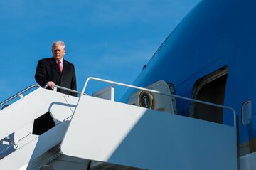 米国民、ベネズエラ軍事作戦で賛否割れる 「運営」は反対　WSJ調査