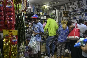 ベネズエラ経済のカギ握る暗号資産テザー