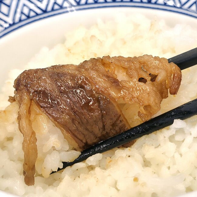 「ご飯一杯じゃ足りない」「うっめぇぞ､こりゃ！」吉野家の“やみつき新メニュー”ウマすぎて白米が止まらないよ…！「リピ確定で」