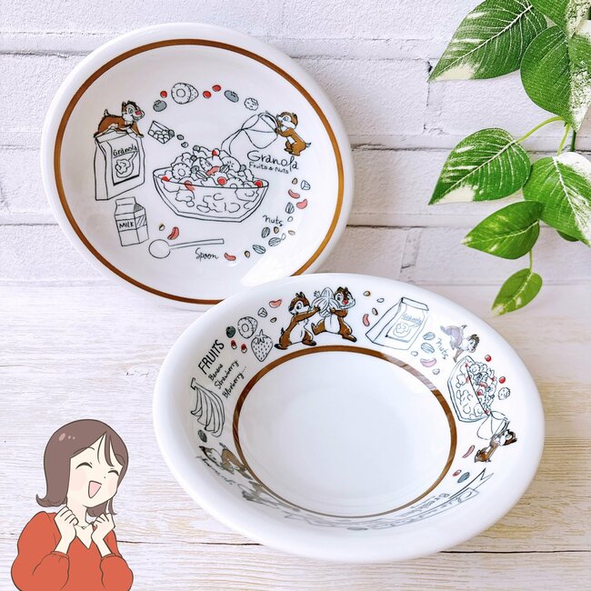 ダイソーで買えるのが嬉しい!ディズニーお土産みたいな「チップ&デールの食器」かわいすぎて毎日使いたくなる!《購入レビュー》