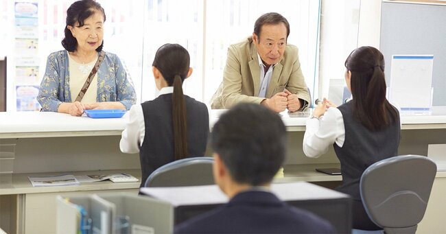 写真：銀行,窓口