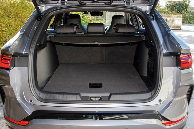 BYD・シーライオン6荷室