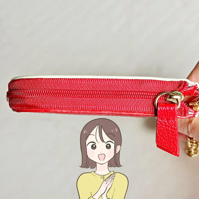 もう普通の財布に戻れないかも…アフタヌーンティーの「ぺたんこミニ財布」薄くて軽いのに、鍵もカードも入って天才！《購入レビュー》
