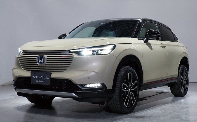 ホンダ新型ヴェゼル 世界に先駆けクロスオーバーsuv鮮烈デビュー 前編 Car And Driver 注目カー ファイル ダイヤモンド オンライン
