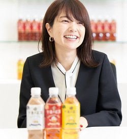 リニューアルで「午後ティー史上最高おいしい!」を実現。35年間愛され続ける「午後の紅茶」の魅力とは