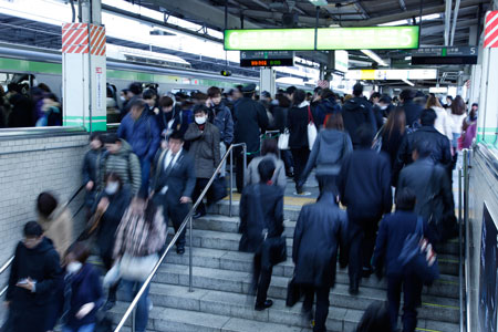 通勤地獄は今後も続く