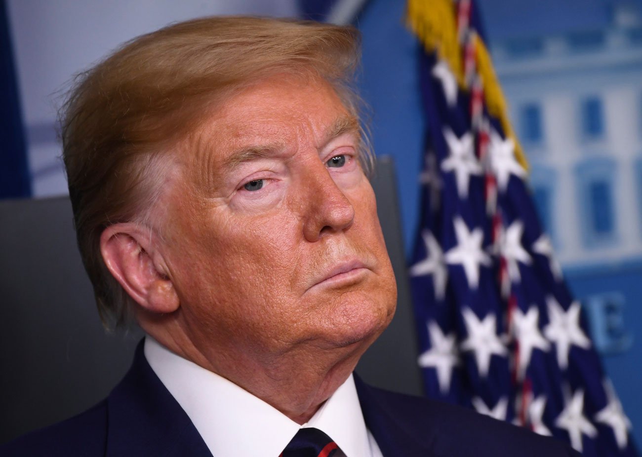 トランプはコロナを「中国ウイルス」と呼んだ