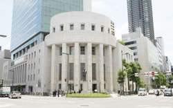 東証と大証が統合協議へ<br />同床異夢の再編構想の行方