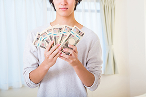 「タンス預金」急増はマイナス金利のせい?<br />国民の不安な深層心理を読む