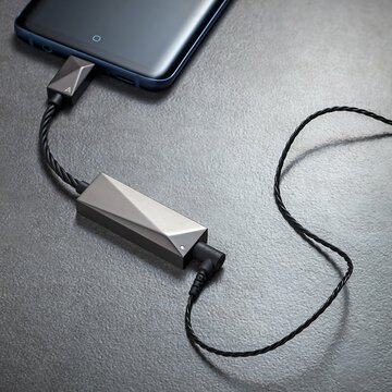 Astell＆Kern、ハイレゾ＆バスパワー駆動のUSB DACケーブル「PEE51」、約1.5万円