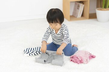 衣替えの工夫で「朝の時間」は10分増える!子育て世代が今すぐやるべき衣類収納の仕組み化とは?