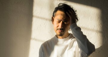 「ネガティブ思考がループして止まらない」→精神科医が教える「葉っぱ一枚」のイメージで心がスッと楽になる