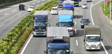 トラック業界の「賃上げ」は3％前後止まり、他業界との格差が広がるワケ