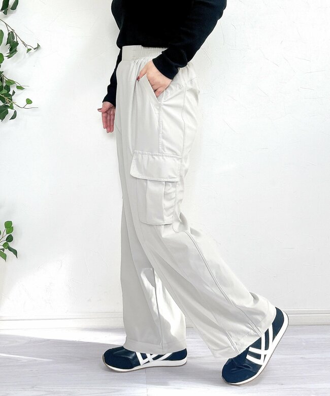 「全色揃えました!」ワークマンの“1780円ワイドパンツ”が履き心地よすぎる…!「涼しくてこの夏は、良い」「脱ぎ着がしやすい」