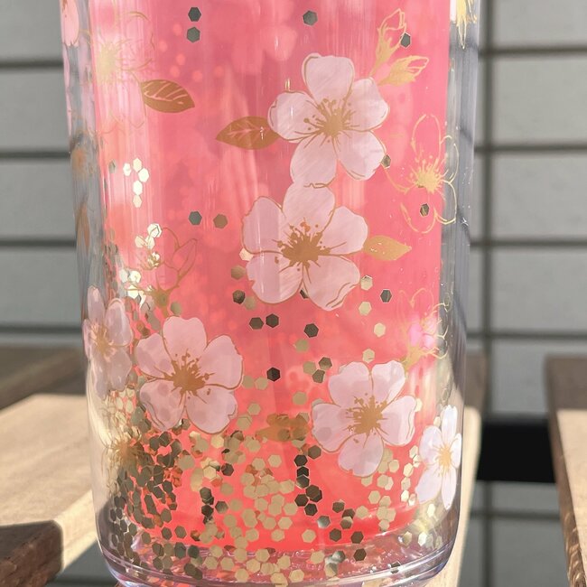 店舗で見つけたらラッキー!スタバ新作の「キラキラ輝くタンブラー」桜のデザインが可愛すぎる…!