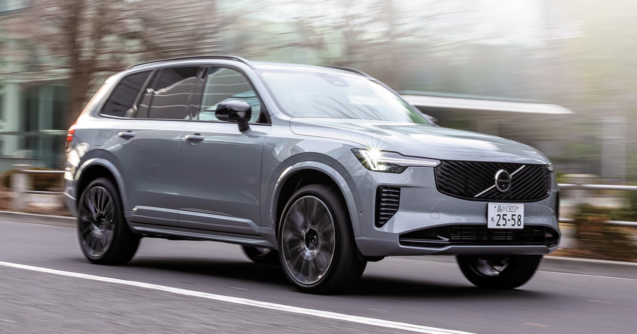 ボルボXC90 ウルトラT8 AWD PHEV