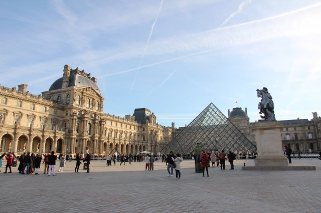 フランス,パリ,ルーヴル美術館