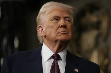 トランプ氏、関税で「決して譲歩しない」