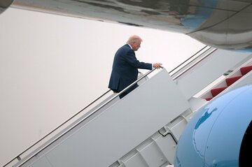外交にまい進するトランプ氏、側近らは経済政策の重視望む