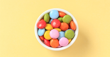 ヴァン・ヘイレンがおやつにｍ＆ｍ'ｓの茶色を禁じた理由