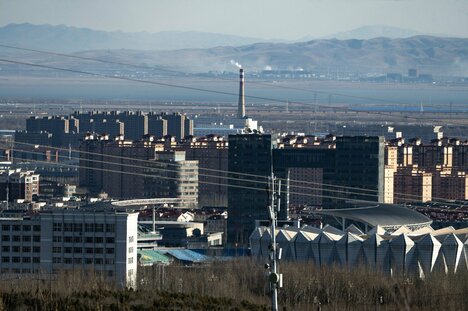 AI電力で中国攻勢、破格の安さと世界最大の送電網