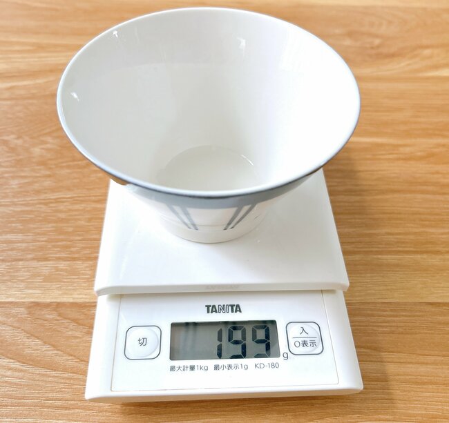 全種類買って正解でした!セリアの「昭和レトロなお茶碗」定食屋さんみたいでテンションが上がります!