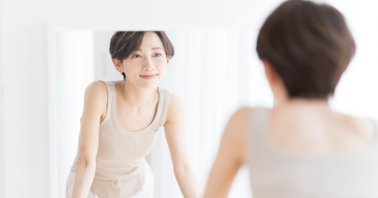 【マンガ】『世界一受けたい授業』で話題!足のむくみがとれずに悩んでいる…体が硬い人は“洗面所で”絶対やってみて!