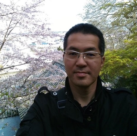 津田英二