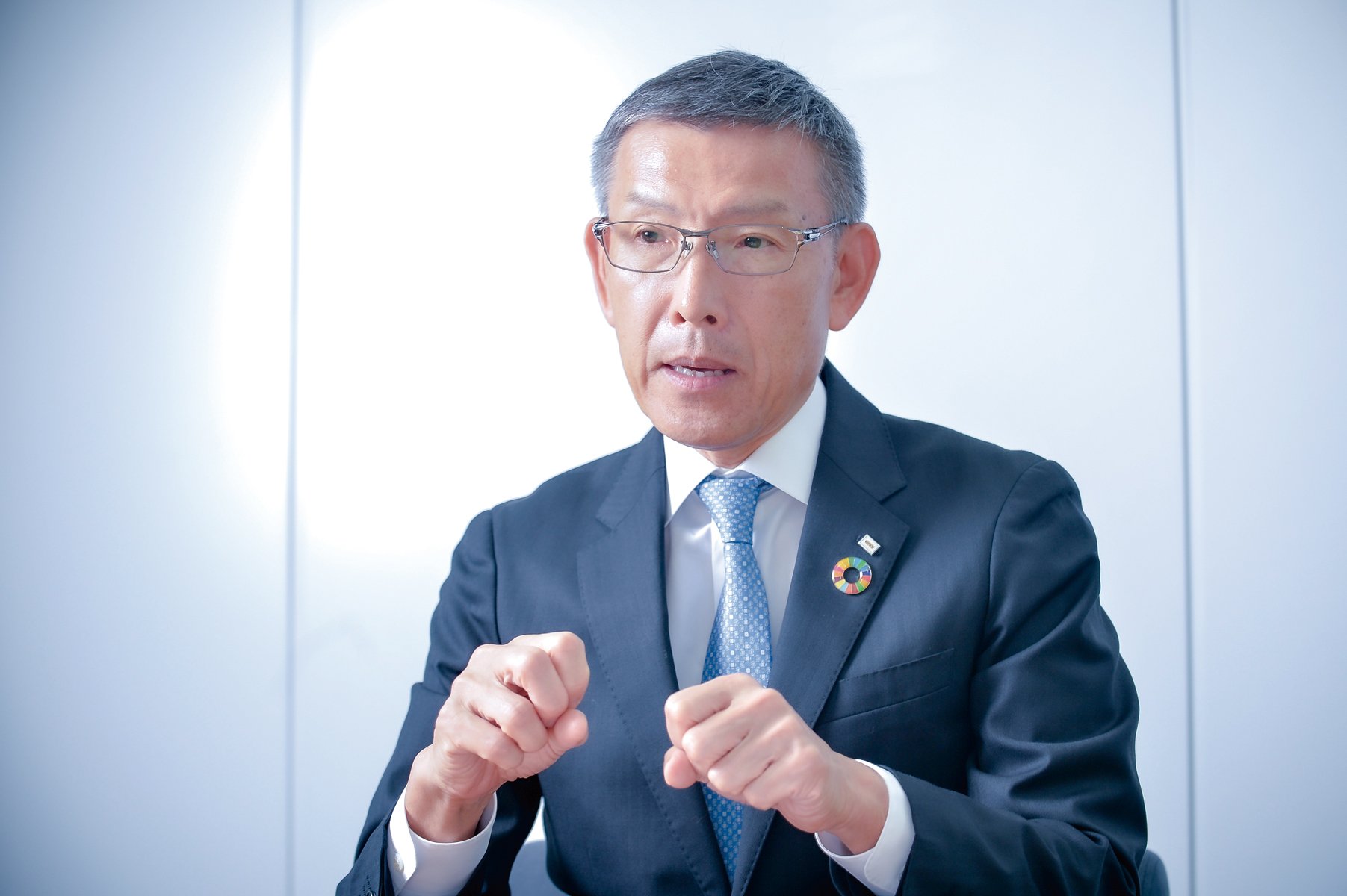 伝統を守りながら、時代の変化に合わせて進化する100年企業