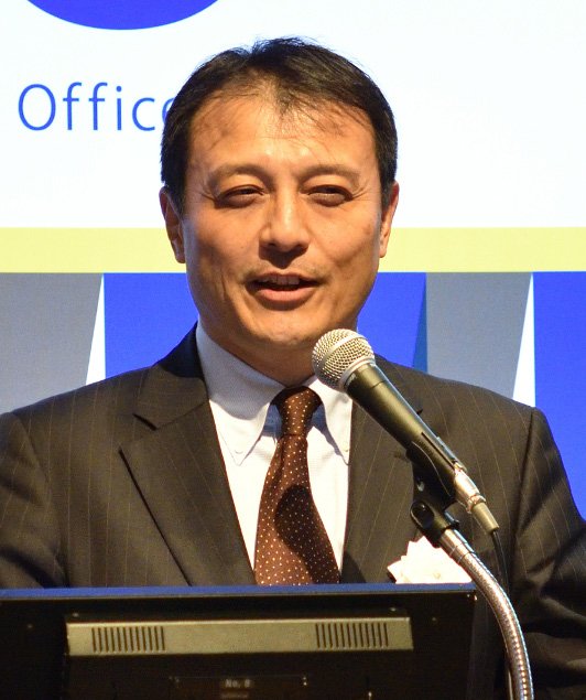 グローバルで戦っていくのであれば「CxOチーム」を強化せよ