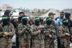 イスラエル、ガザ民兵組織に武器供与 ハマスへの対抗狙い