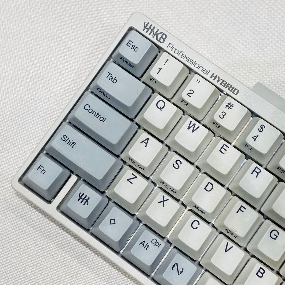 伝説的なキーボード、HHKB新モデルが乾電池駆動である理由 | ASCII