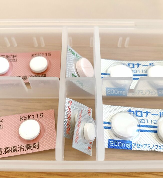 「4個目の購入です」無印良品の“100錠入るお薬ケース”便利すぎて追加購入した！「長年愛用しています」「毎日助かってます」《購入レビュー》