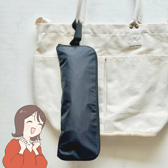 「バッグを濡らさない」「雨の日が苦痛ではなくなった」無印良品の“天才レイングッズ”外出がラクになって嬉しい！「折りたたみ傘ユーザーにおすすめ」
