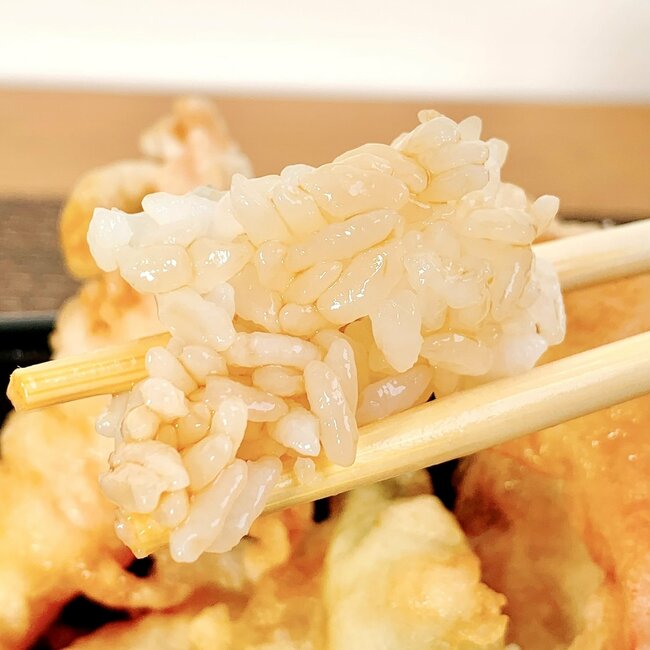 贅沢感やばいって…！ほっともっとの“天ぷらギュウギュウ丼”想像以上のボリュームでした！《実食レビュー》