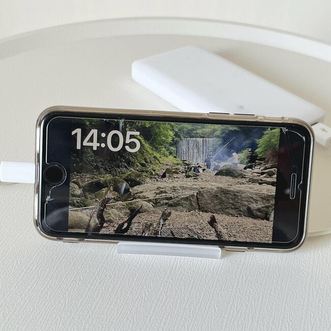 「絡まってイライラしない!」「何度もリピ買い」無印良品の“190円アイテム”で充電コードのプチストレスが解消された!「至る所で使用してます」