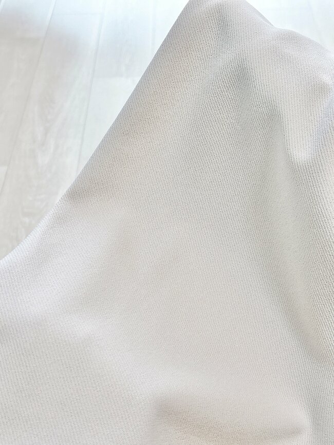 「あまりにも良すぎて2着目です」グローバルワークの“楽ちんワイドパンツ”どこから見てもシルエットが美しい！「何枚あっても便利」「買って正解でした」