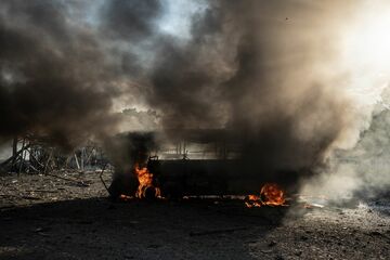 ウクライナ穀物輸出再開に暗雲、ロ軍の攻撃続く