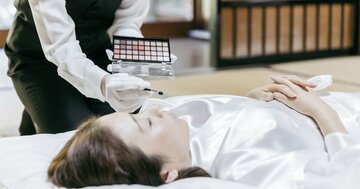 「綺麗になったね」より納棺師がほっとした“遺族のひと言”【死化粧の現場】