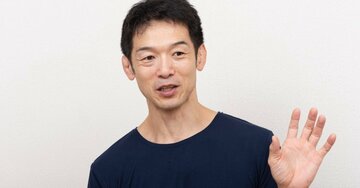 膝が痛くても足腰が弱くても、一生ぐんぐん歩けるようになる!筋トレよりもずっと効果的な「たった30秒の体操」〈注目記事〉