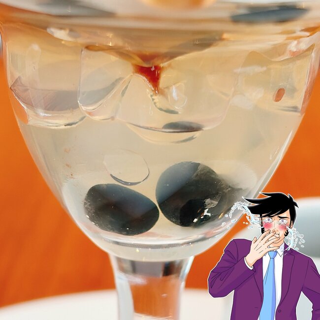 「美味しい、止まらないよぉ」ロイヤルホストの“よくばりスイーツ”幸福感がえげつない！「今後、デザートはこれでいい」「いっちゃん美味くて感動」