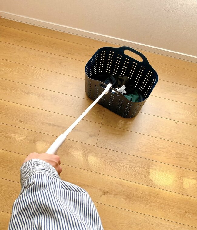 「もう5本ぐらい購入しました」カインズの“ひざと腰がラクになるアイテム”無い生活に戻れないよ！「しゃがむ苦痛から解放されました」《購入レビュー》