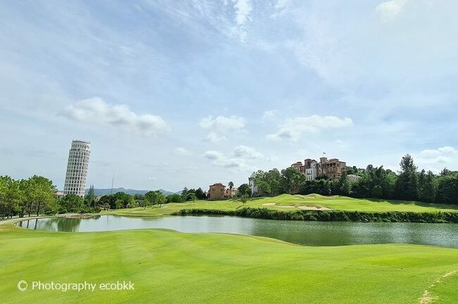 タイのイタリア風「高級ゴルフ場」現地ルポ、ワイナリーにピサの斜塔まで!?