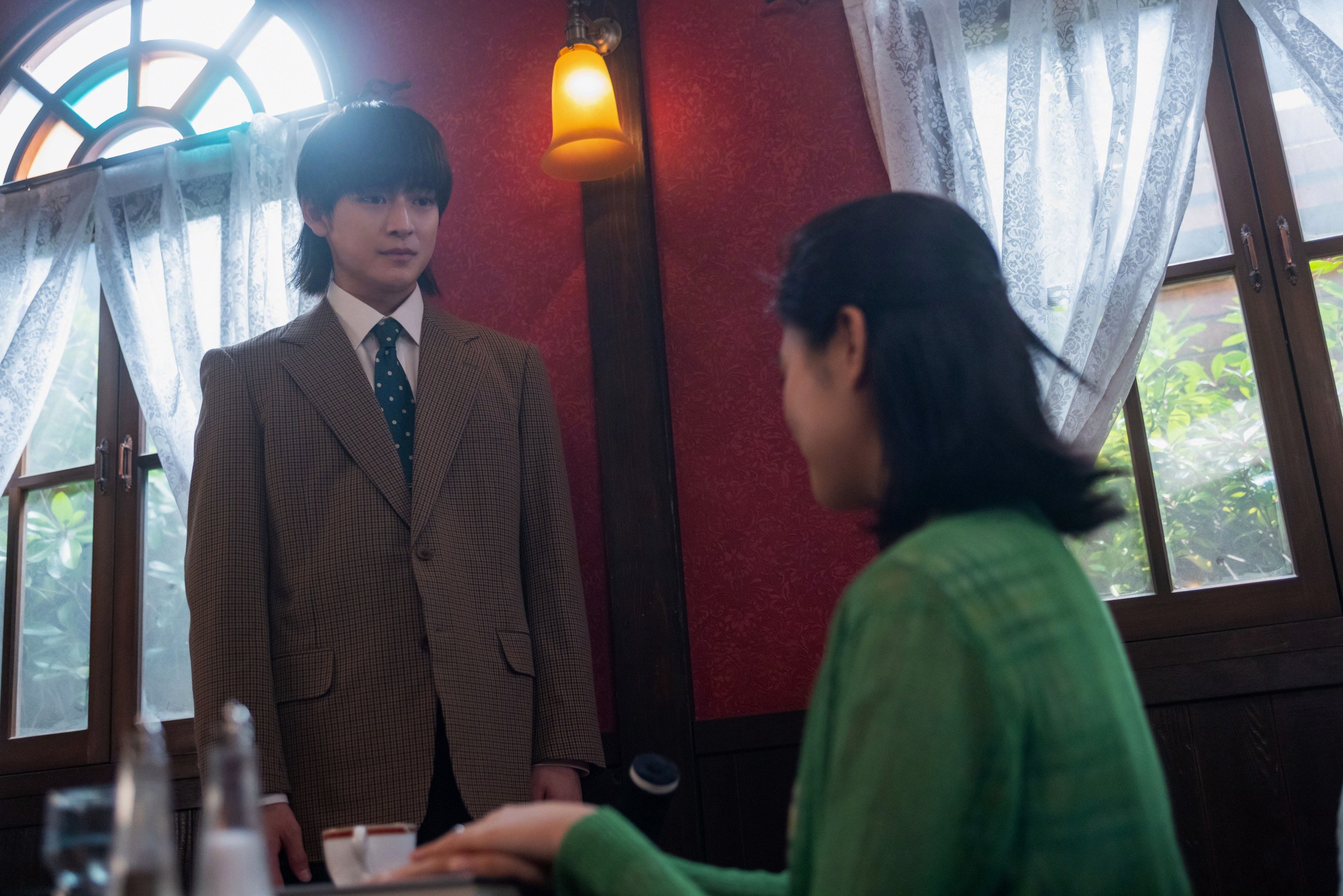 “天然に見えて、実は論理派”健太郎役の高橋文哉が語る「底抜けの明るさ」の演じ方【あんぱん】