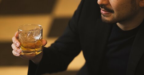 「断酒こそ究極のハードボイルド」酒浸り作家が言い切るワケが正論すぎて、ぐうの音も出ない