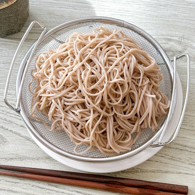 「レンチンよりはるかに美味しい」カインズの“天才キッチングッズ”蒸し料理がめっちゃラクに作れる!「使い勝手が最高」「手入れが簡単」