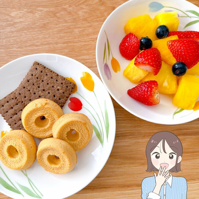 思わずまとめ買いした…!セリアの「昭和レトロな食器」チューリップ柄が可愛すぎる!