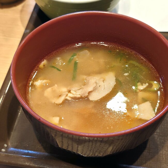 もう普通の牛丼に戻れないよ…すき家の“やみつき限定メニュー”毎日食べたいくらい好き!「おいしすぎるやろ…」「大盛り余裕でぺろりだった」「レギュラーメニューにして欲しい!」【実食レビュー】