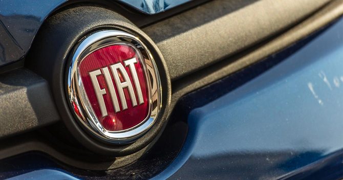 FIATのエンブレム